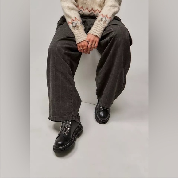 Urban Outfitters Real Leather Grunge Combat Lace Up Boots - Picture 8 of 8